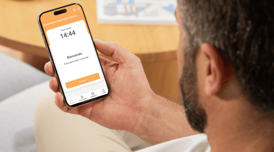 Registro horario: qué exige la ley y cómo puede ayudar un soporte digital